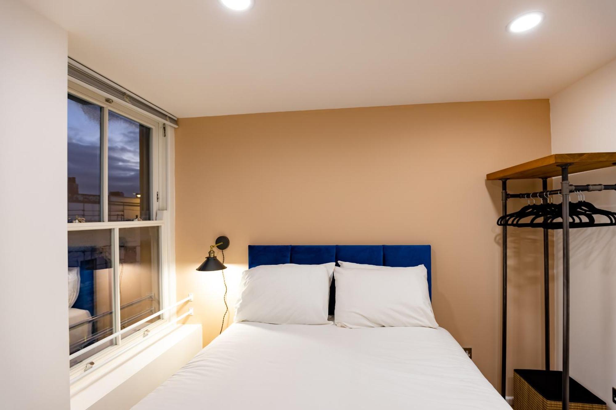 Nap Bristol City Centre Стая снимка
