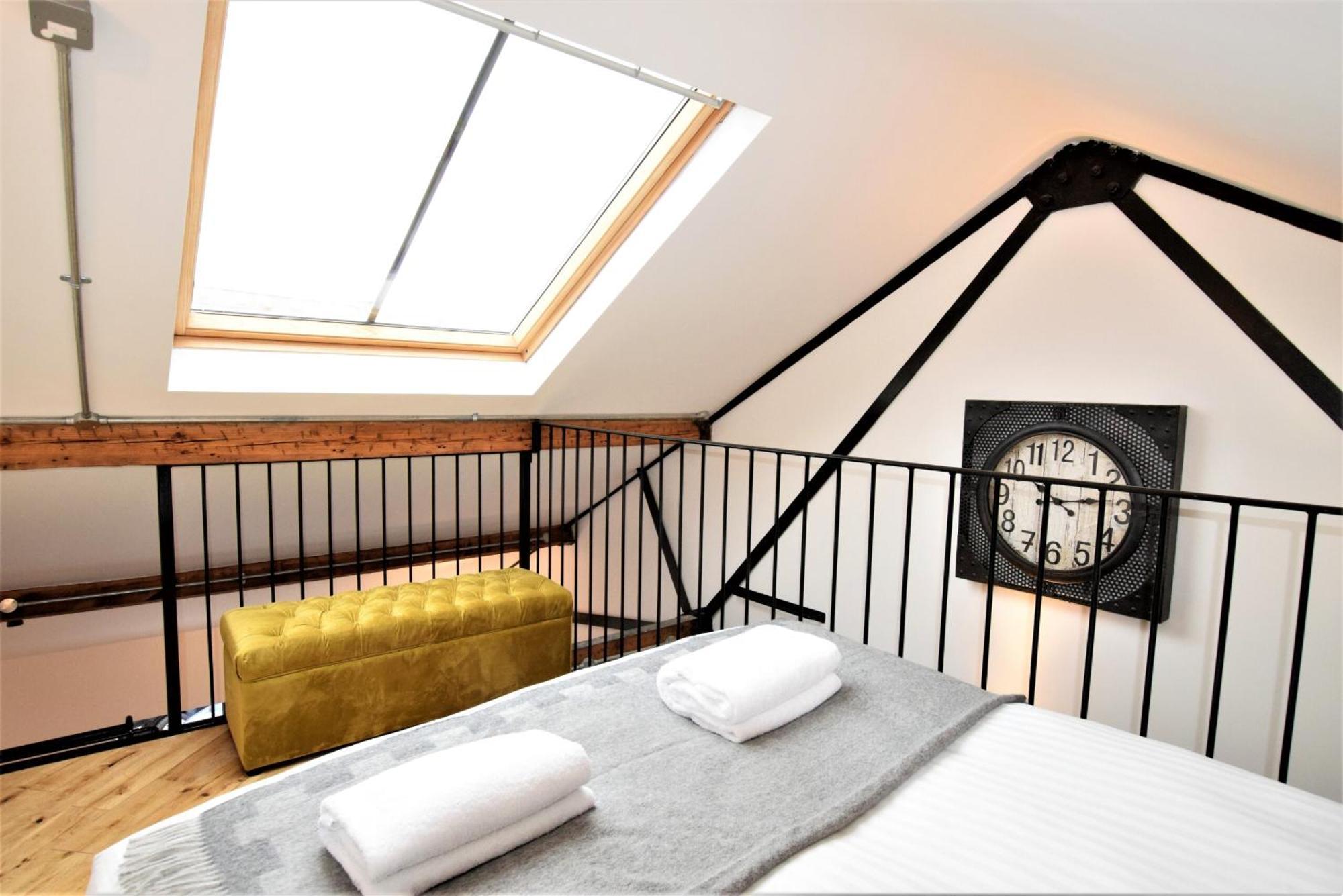 Nap Bristol City Centre Стая снимка